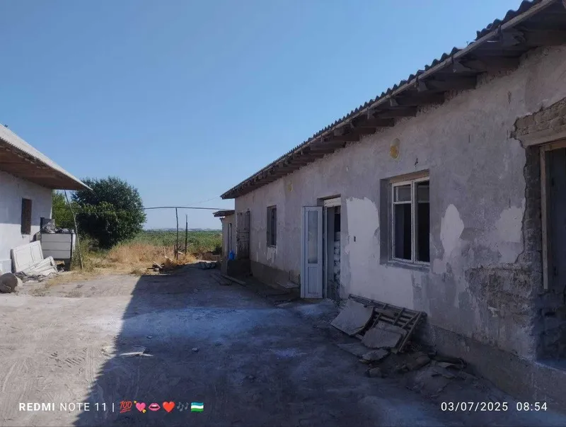 Yashash sharoiti bor (svet, gaz, suv) uchastka sotiladi. — фото 3
