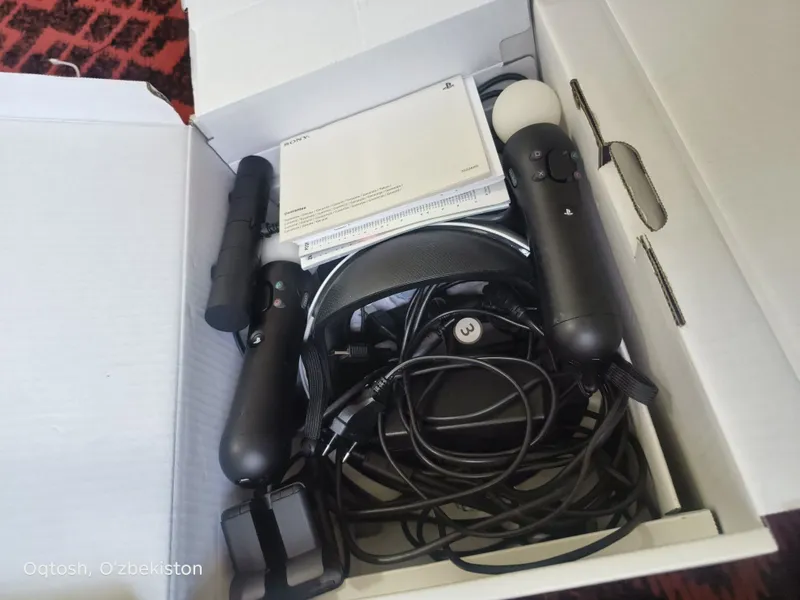 PS 4 slim VR OCHKI