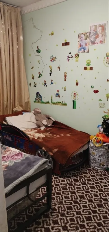 Yangiyo‘l markazida 4 xonaga qayta rejalashtirilgan 3 xonali shaxsiy kvartira 5 Yangiyo‘l markazida 4 xonaga qayta rejalashtirilgan 3 xonali shaxsiy kvartira 5