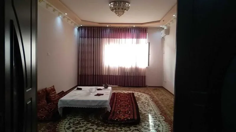 СРОЧНО продается 3*ком 110м2 керпичн.балкон 2х6. рядом мечеть Зангиата — фото 1