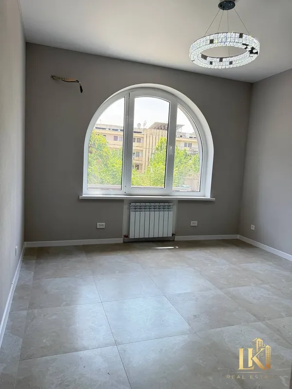 NRG Mirzo Ulugbek JKda zamonaviy 2 xonali kvartira (2/12), 64 m², yangi yevrota’mir 6