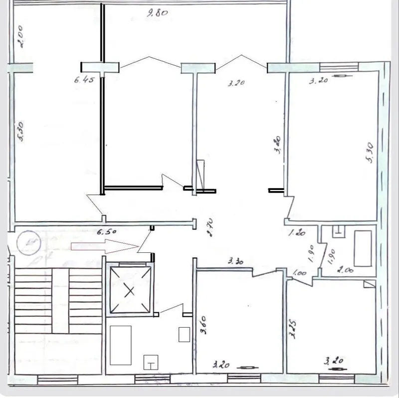 6 xonali kvartira, 130 m2, Mirzo Ulug'bek 10