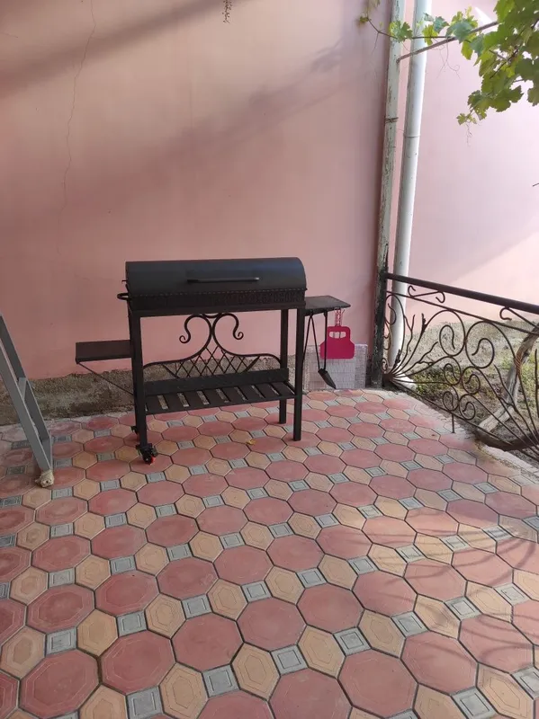 Shashlik va barbekyu uchun mangal 1