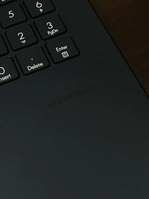 ASUS VivoBook E510 4/256GB SSD / Отличный для учебы и работы — фото 3