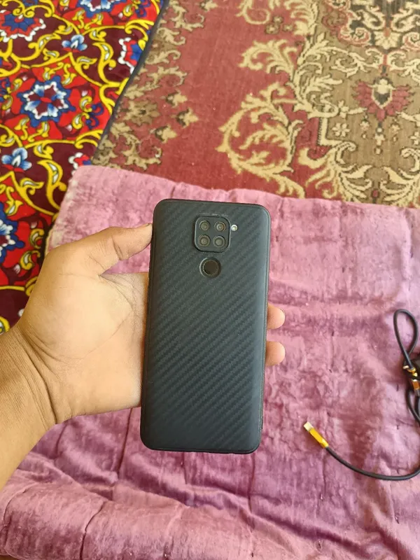 Продаётся Redmi Note 9, недостаток — экран один раз меняли 2 Продаётся Redmi Note 9, недостаток — экран один раз меняли 2