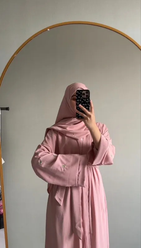 Abaya. Siz uchun eng nafis tanlov 5 Abaya. Siz uchun eng nafis tanlov 5