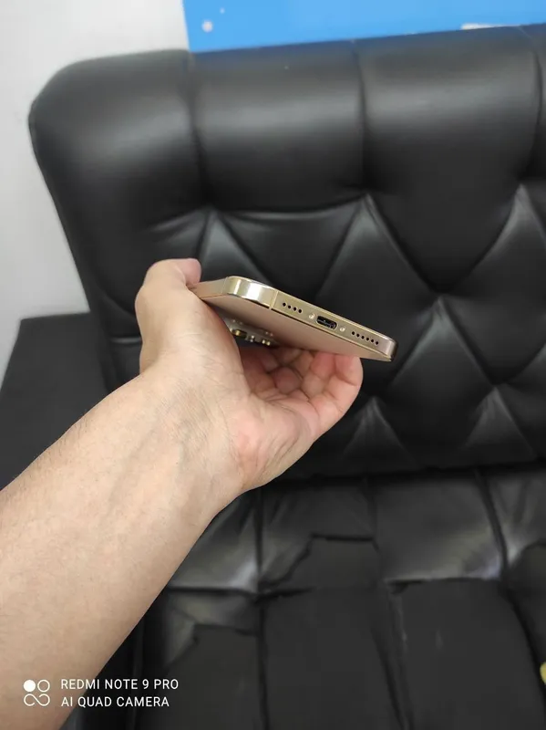 Iphone 16 pro max Dubay 1 tera 3