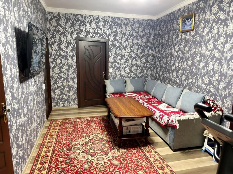 Продам квартиру на Чиланзаре-9  2в3/4/4 ЗЕРКАЛКА! — фото 1
