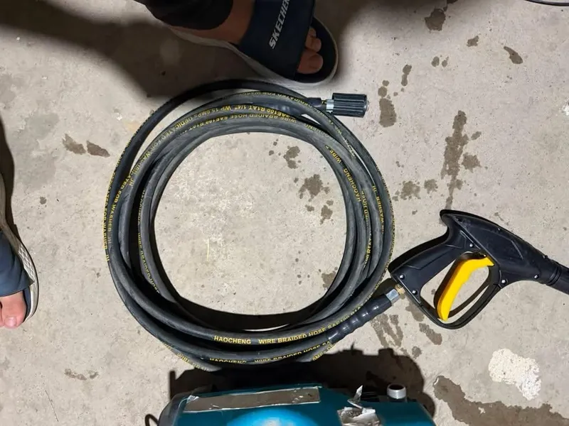Karcher holati yaxshi 3 Karcher holati yaxshi 3
