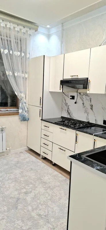 Navoiy narpay yo'lida 2 xonali uy ijaraga beriladi 3