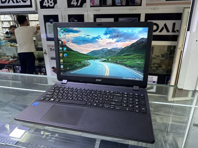 Ишлатилган Acer ноутбук 3