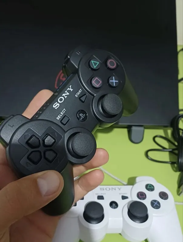 Jostik , playstation 3 . Playstationga noutbuk kampyuterga 2 Jostik , playstation 3 . Playstationga noutbuk kampyuterga 2