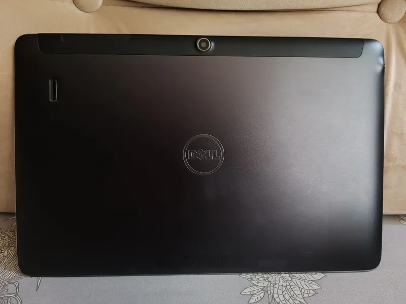 Ультрабук Dell Latitude 13 7350 Ультрабук-трансформер 2 Ультрабук Dell Latitude 13 7350 Ультрабук-трансформер 2
