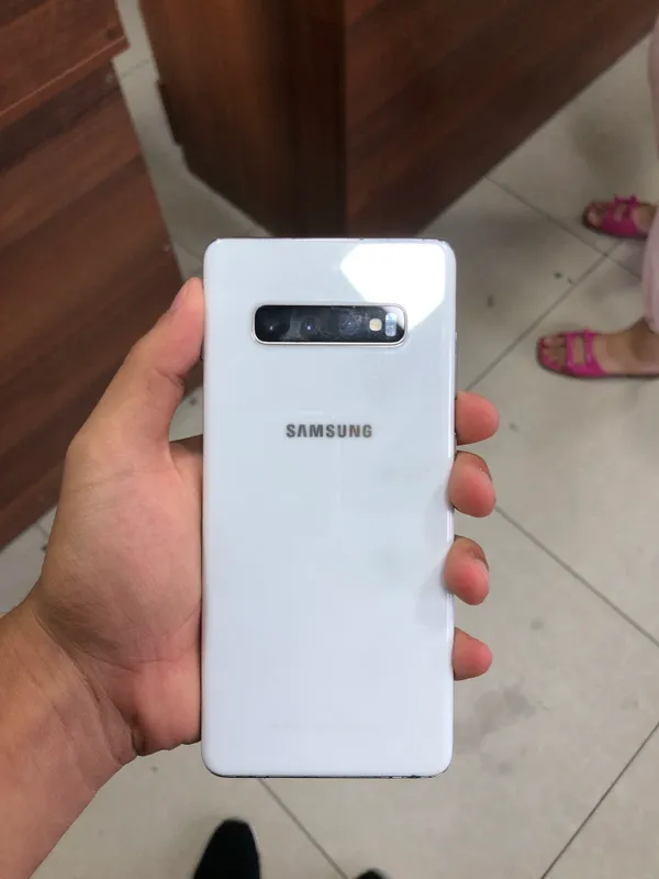 Samsung S 10 Plus 1