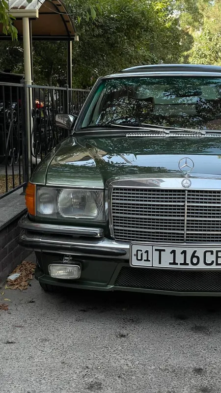 Mercedes Daimler w116 6 Mercedes Daimler w116 6