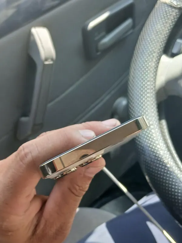 IPhone 13 Pro память 256, 81%, цена 370 $ 3