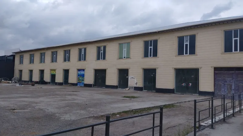 Продаётся Торговое Здание. 4