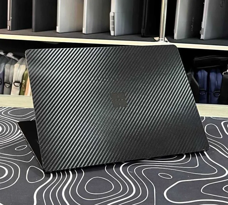 Microsoft Surface Laptop 4 i7-1185G7/16/256/14' FHD IPS touch/ 1 Microsoft Surface Laptop 4 i7-1185G7/16/256/14' FHD IPS touch/ 1