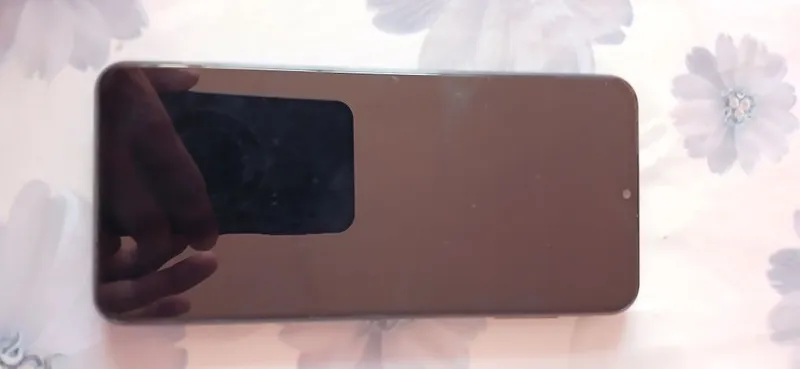 Samsung A13 сотилади