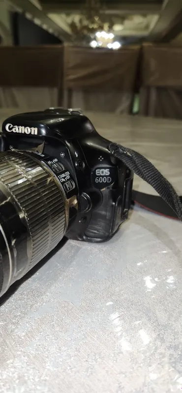 Canon EOS 600d sotiladi — фото 2