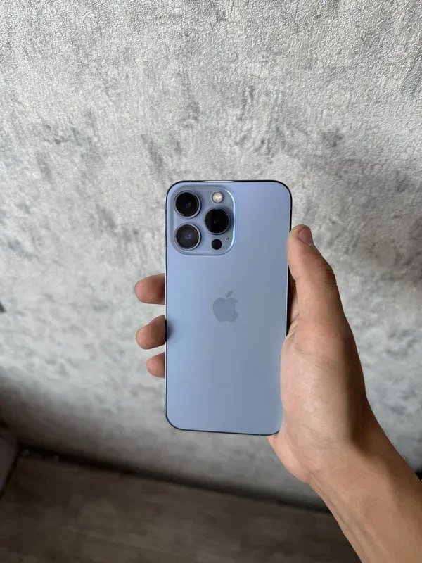 Iphone 13 pro. 1 Iphone 13 pro. 1