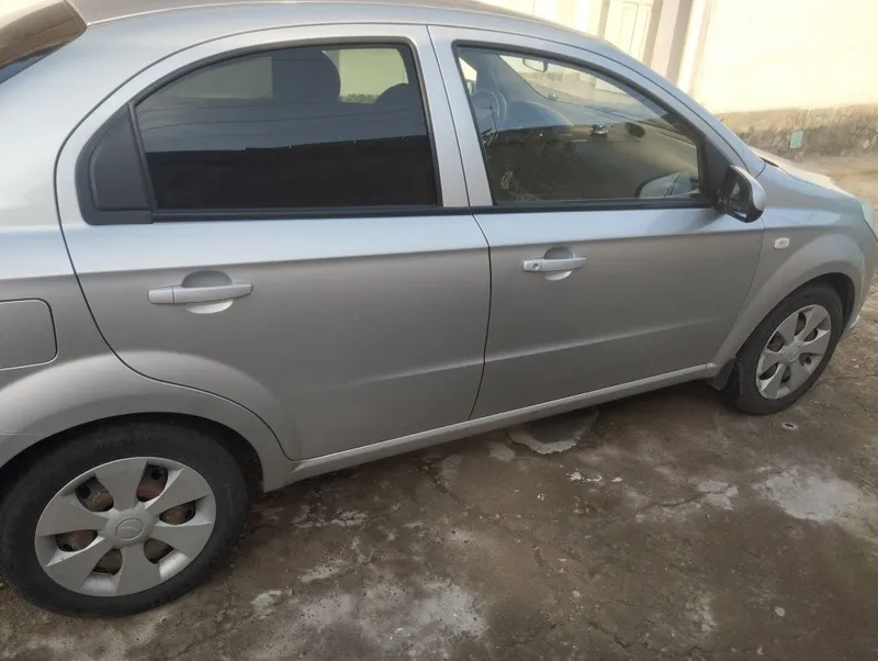 Продается автомобиль Нексия 3