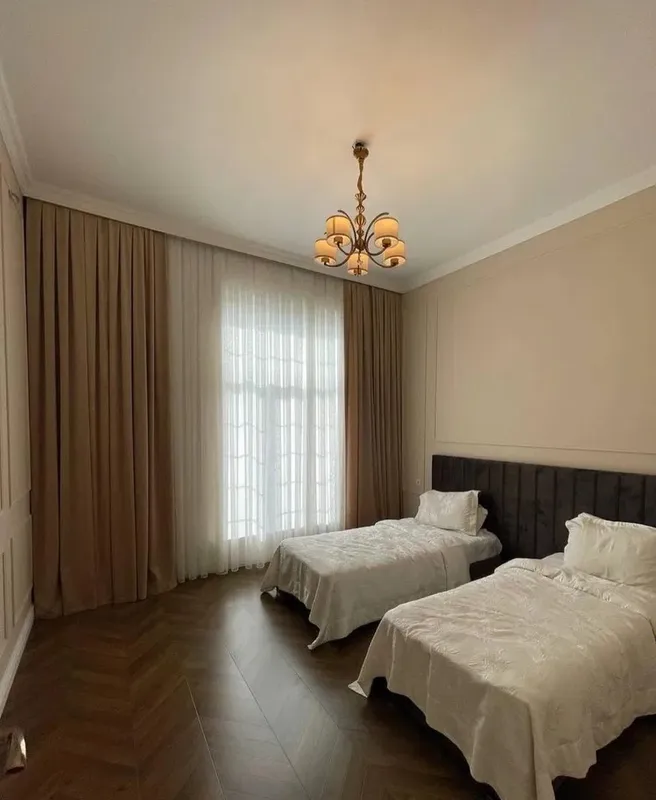 Novomoskovskaya 4 xona • 105 m² • 4/9-qavat 4 Novomoskovskaya 4 xona • 105 m² • 4/9-qavat 4