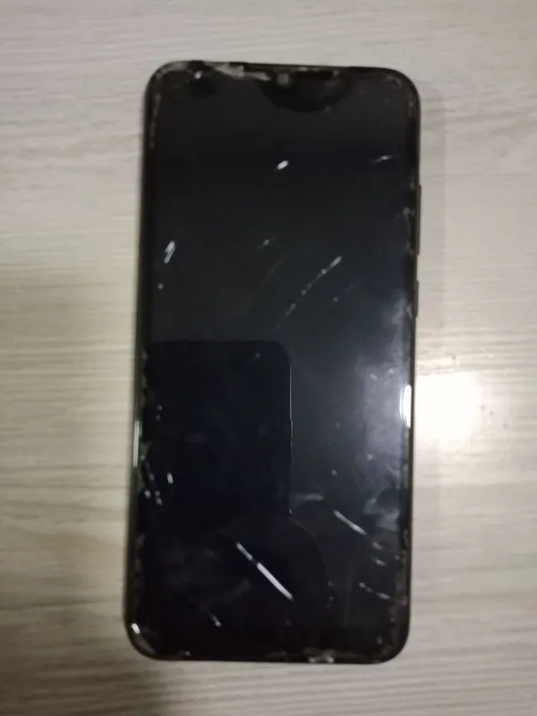 Telefon Huawei y6 2019 4 Telefon Huawei y6 2019 4