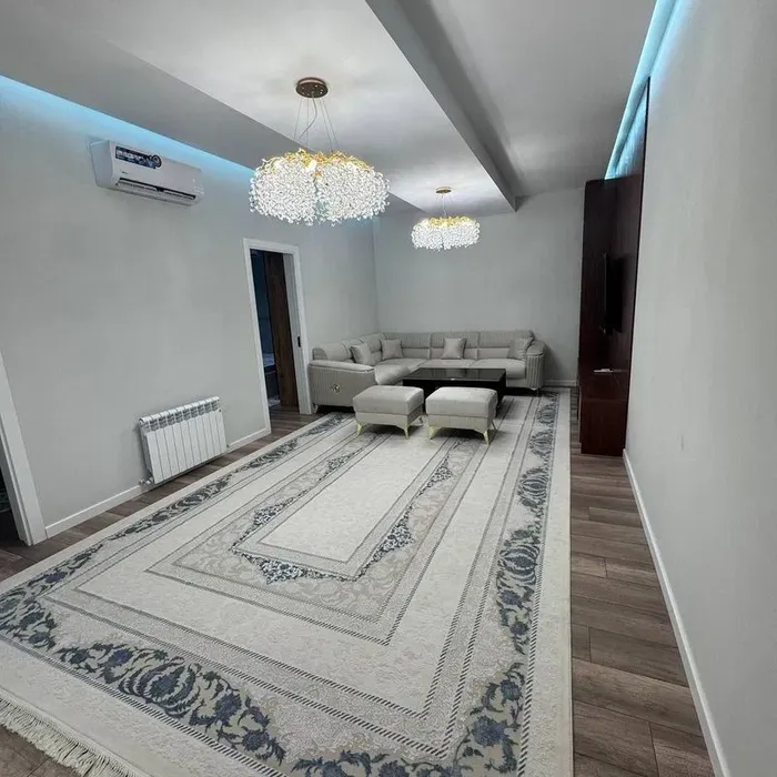Yorug‘ 2 xonali kvartira ijaraga beriladi, Oq Saroy JK, Yashnobod tumani 1