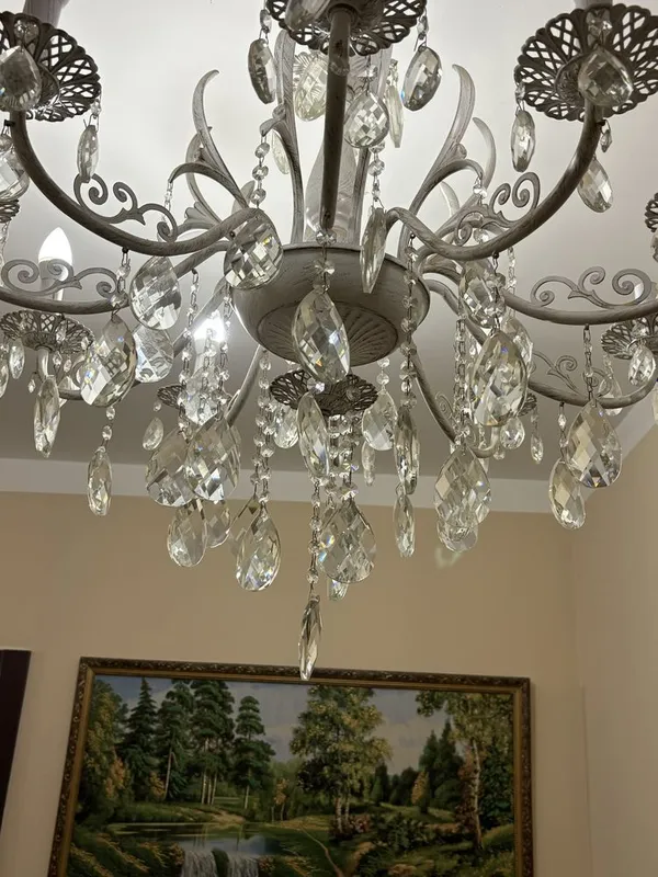 SROCHNO Lustralar sotiladi ideal holatda 6 SROCHNO Lustralar sotiladi ideal holatda 6