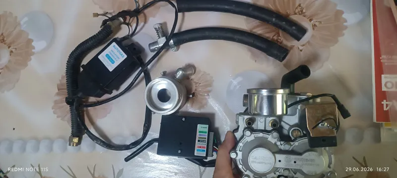3-pakalenya metan uchun reduktor kamplekt narsalari bilan 1 3-pakalenya metan uchun reduktor kamplekt narsalari bilan 1