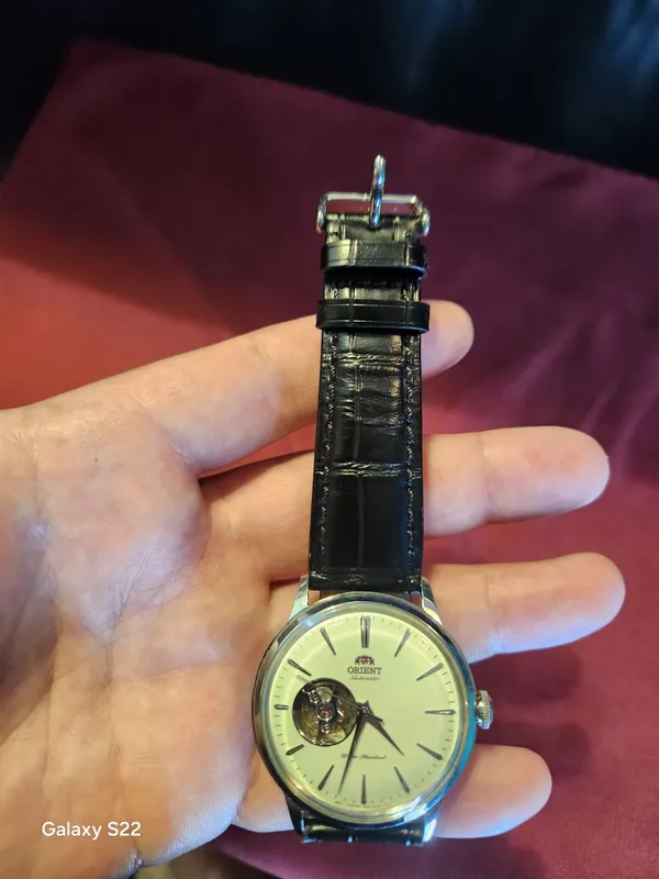 Продаётся 100% оригинал Часы Orient Bambino современная новая модель