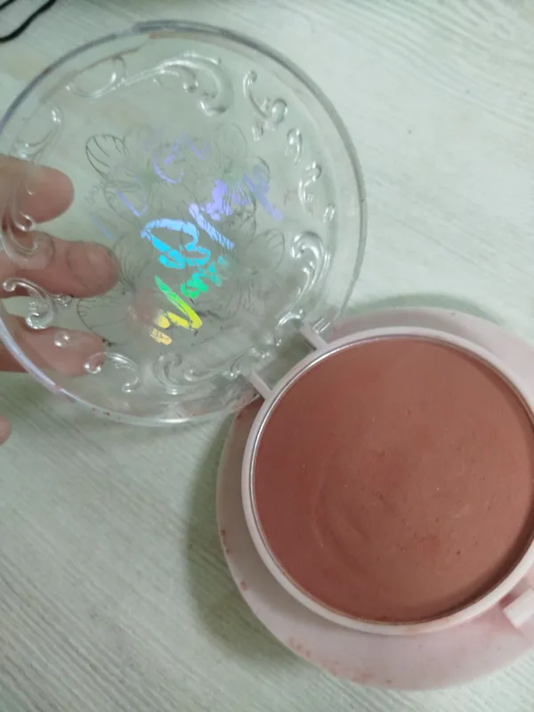 Румяна "Maxi Blush" 4