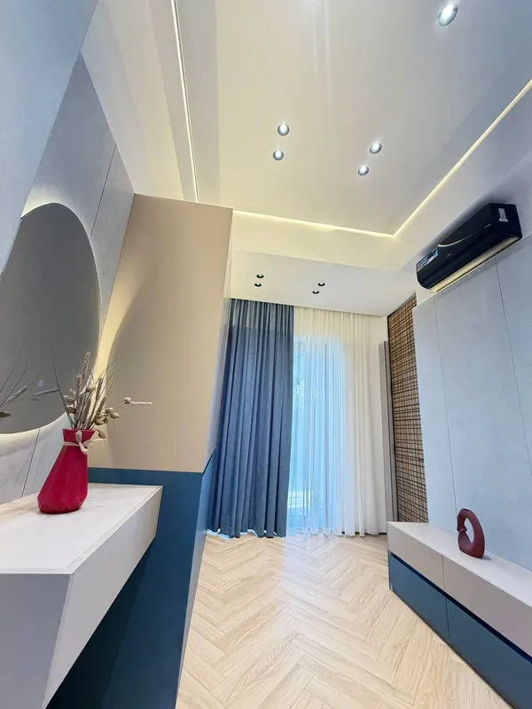 Продаётся 2-комнатная квартира в ЖК Gardens 8 Продаётся 2-комнатная квартира в ЖК Gardens 8