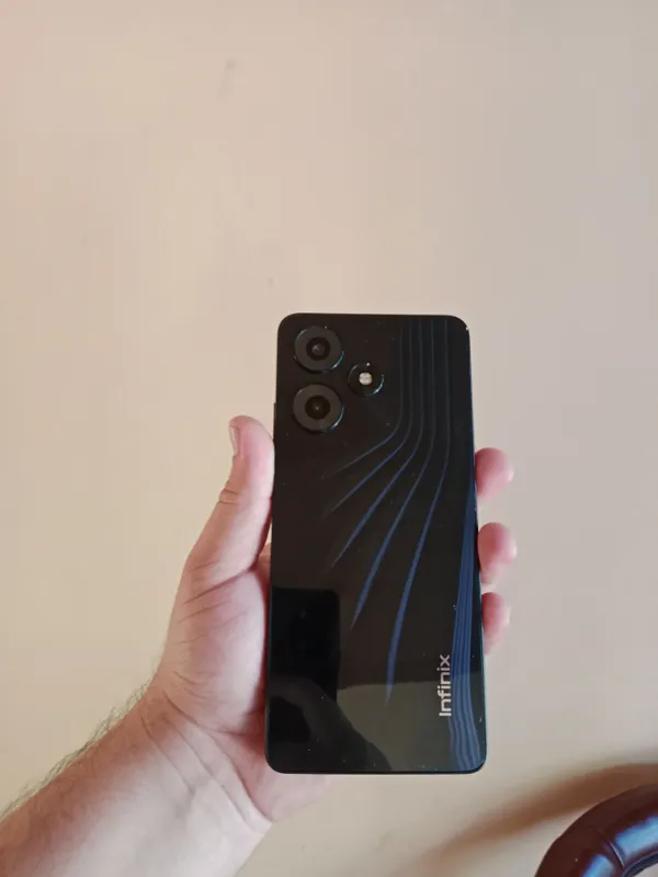 Infinix hot 30 — фото 2