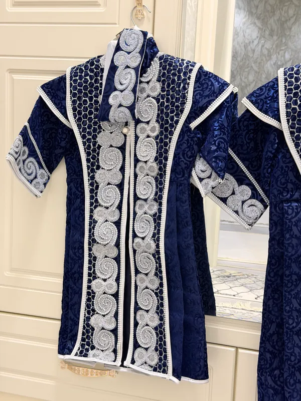 Sunnat toyga kiyiladigan ogil bolalar kiyimi 1