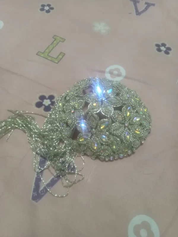 diadema Julyetta holati yaxshi narxi 150 ming