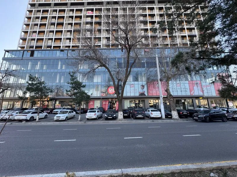ПРОДАЁТСЯ помещения 2422м² с готовым арендатором ор:Бывший Бананза — фото 1
