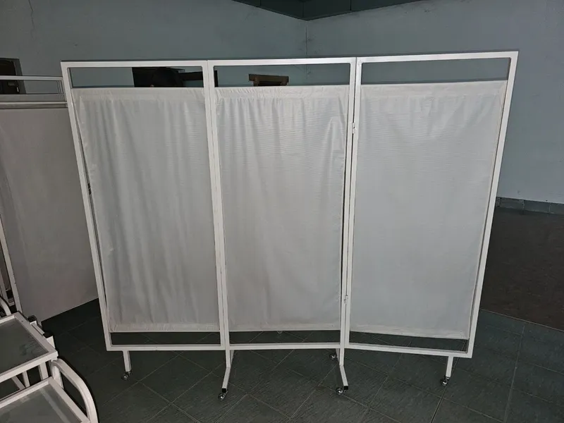 Продам ширмы,3х секционные медицинские