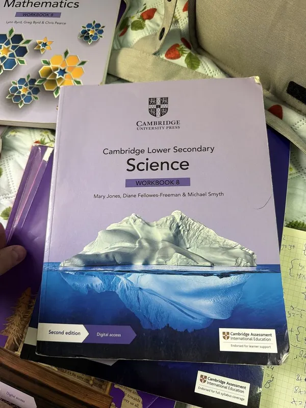 Продаю Книги Science, оригинальные от Cambridge, с Англии 2
