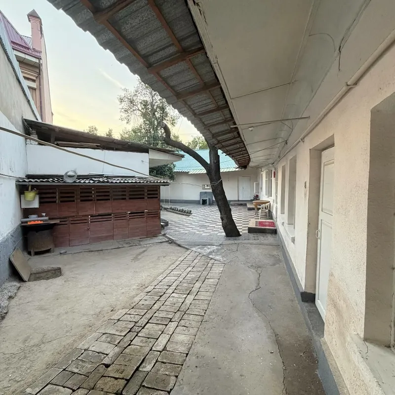 Срочно продается дом 5 комнат,3.16 сотки. Саламатина. 3