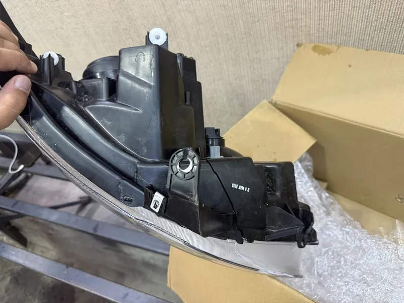 Cobalt fara orqa oldi B/U 5 Cobalt fara orqa oldi B/U 5