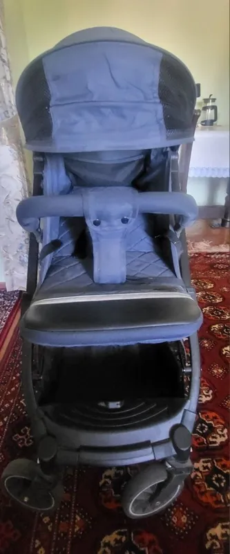 Продам детскую коляску 3