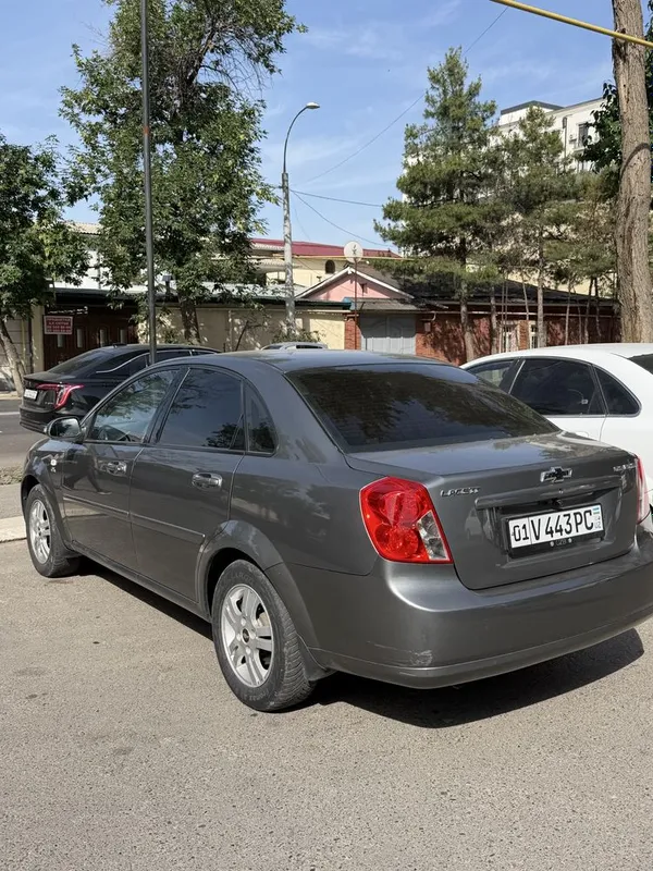 Lasetti 1.6 aftamat arenda nasiya savdo — фото 2