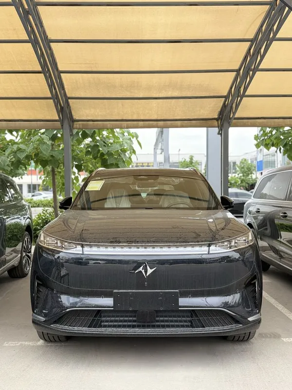 Dongfeng008 рестайлинг