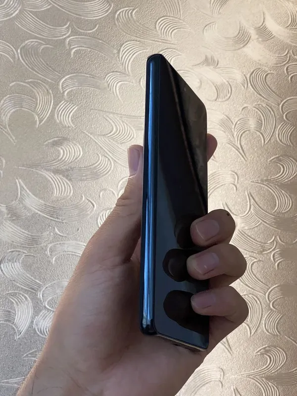 Samsung Galaxy A73 — фото 1