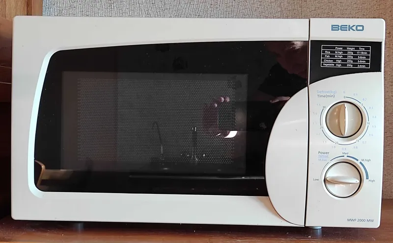 Микроволновка Микроволновая печь BEKO mikrovolnovkasi holati a’lo — фото 1 Микроволновка Микроволновая печь BEKO mikrovolnovkasi holati a’lo — фото 1