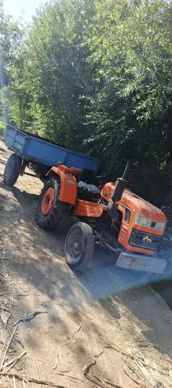 Mini traktor prisepi bilan — фото 1