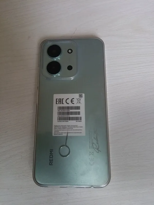Telefon sotladi Telefon sotladi