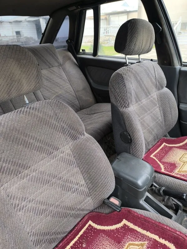 Эсреро Daewoo машина — фото 1